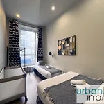 Apartment Urban Flat 94 - Beautiful Flat Coco Chanel In *